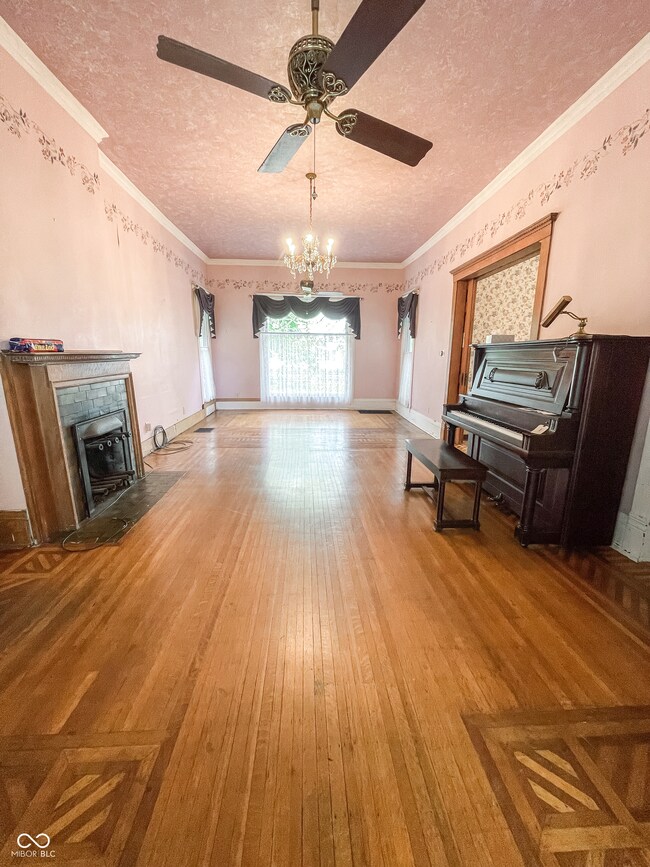 600 S Georgia St, Sheridan, IN 46069 - photo 6