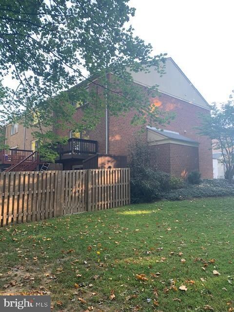 10530 E Wind Way, Columbia, MD 21044 - photo 3