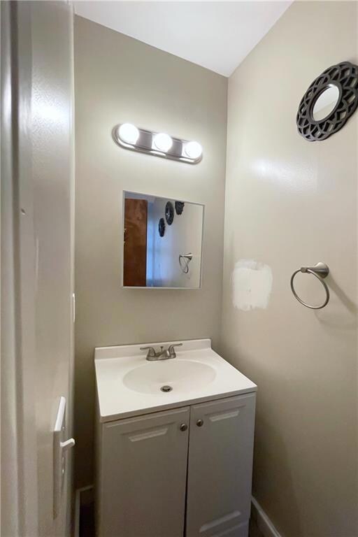 2335 E Walnut St, Des Moines, IA 50317 - photo 7