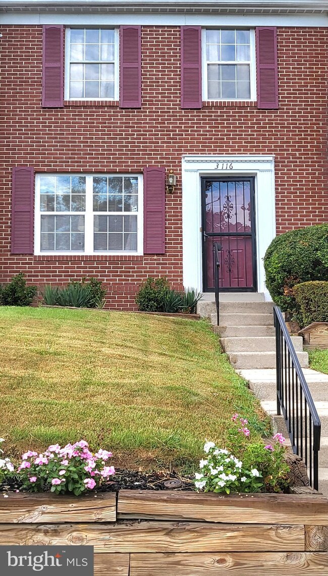 3116 Brinkley Station Dr, Temple Hills, MD 20748 - photo 2