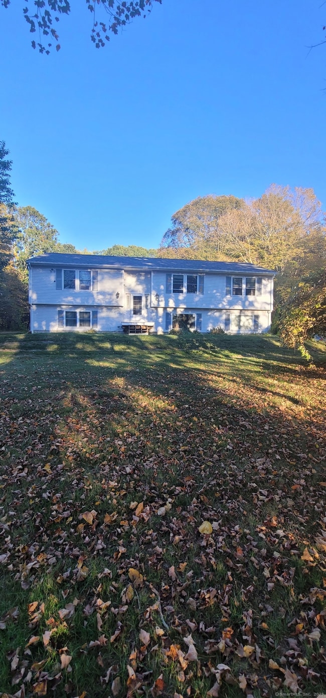 108 Webb Cir, Monroe, CT 06468 - photo 3