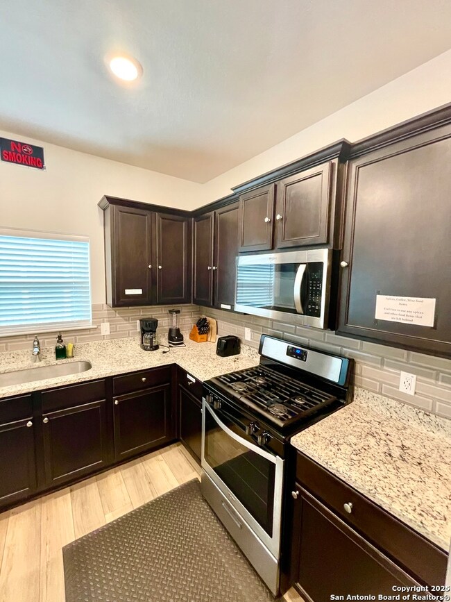 10829 Emerick St, San Antonio, TX 78252 - photo 5