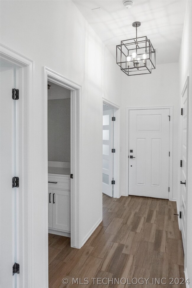 6186 S 319th East Ave, Broken Arrow, OK 74014 - photo 7