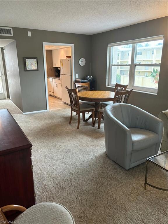 Living dining to kitchen