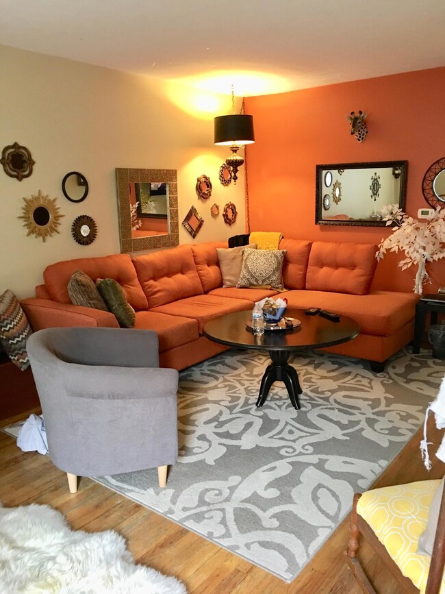 Willoway Circle living room