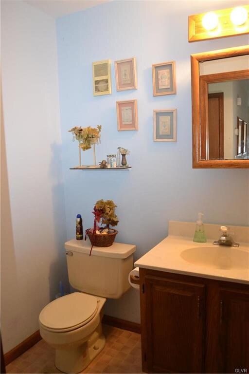 1st floor half bath.
