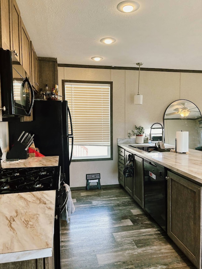 3566 W Wembley Ln, Kalamazoo, MI 49009 - photo 6