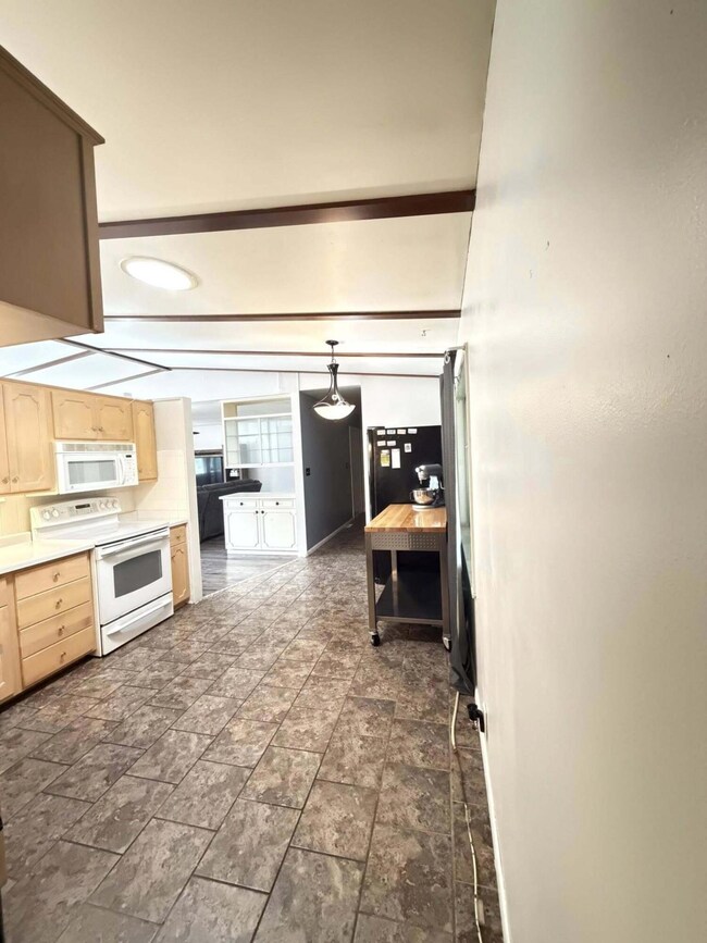 3121 Glendale Ave, La Crosse, WI 54601 - photo 6