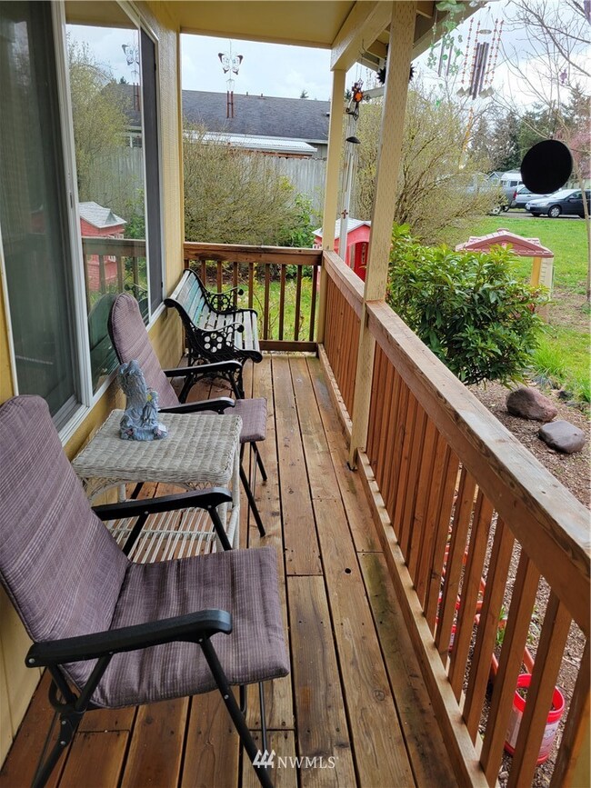 117 Valley Meadows Loop, Chehalis, WA 98532 - photo 4