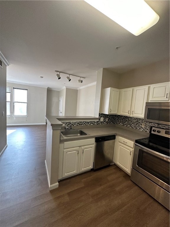 The 903 Residences At Providence Place unit 371, Providence, RI 02903 - photo 2