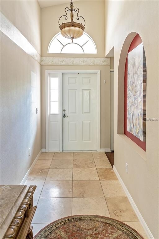 35505 Wickingham Ct, Zephyrhills, FL 33541 - photo 2