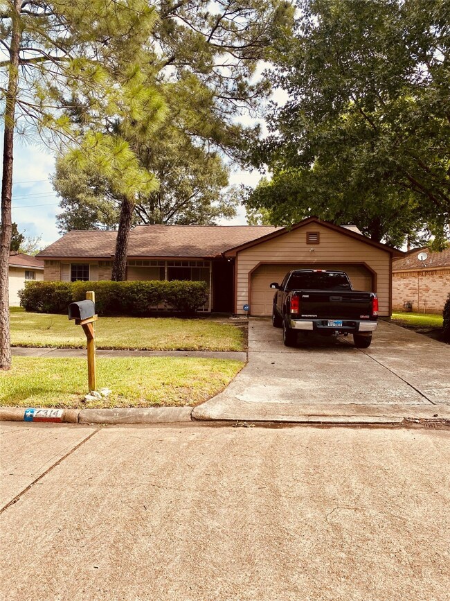 7314 Rogue River Dr, Houston, TX 77086 - photo 5