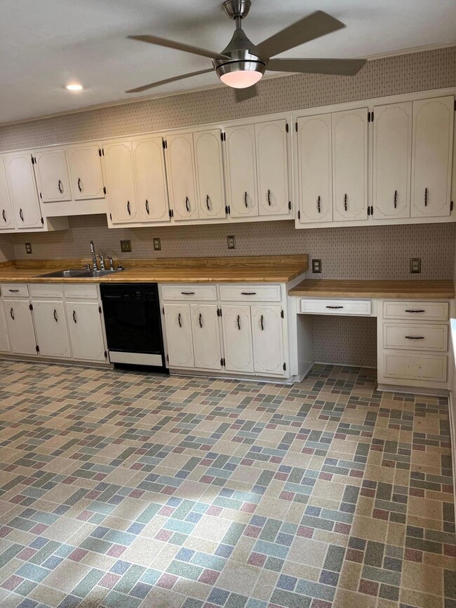 5171 Neals Mill Rd, Dearing, GA 30808 - photo 6