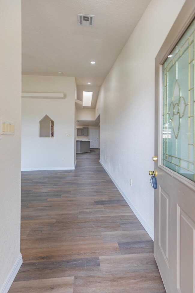 2228 Cielo Vista, Alamogordo, NM 88310 - photo 3