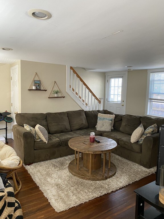 378 Neponset Ave unit 3, Dorchester, MA 02122 - photo 2