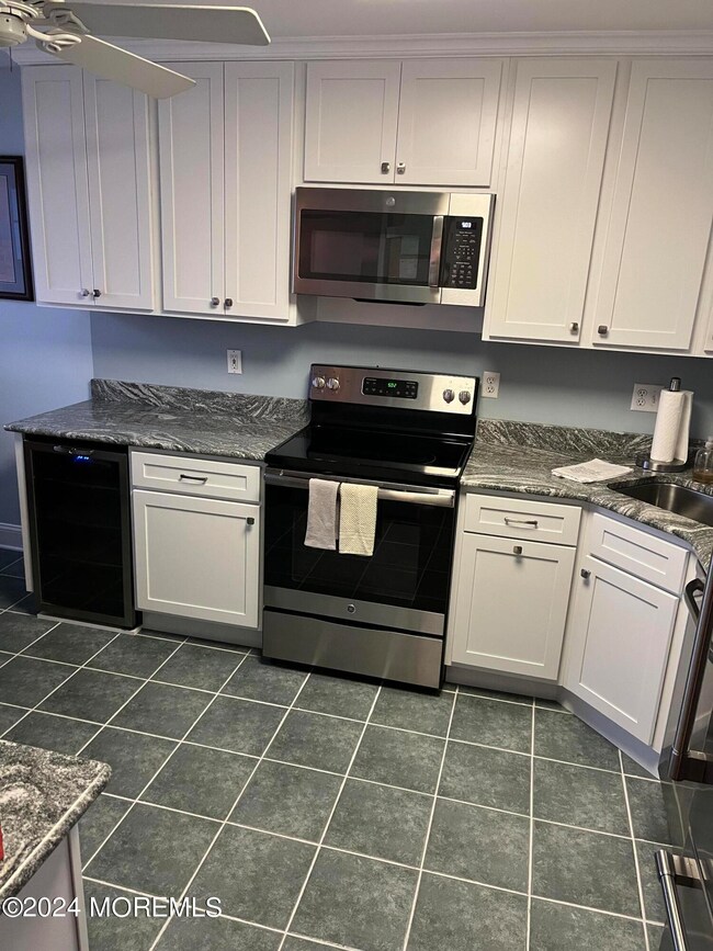 1201 Ocean Ave unit 88, Sea Bright, NJ 07760 - photo 4