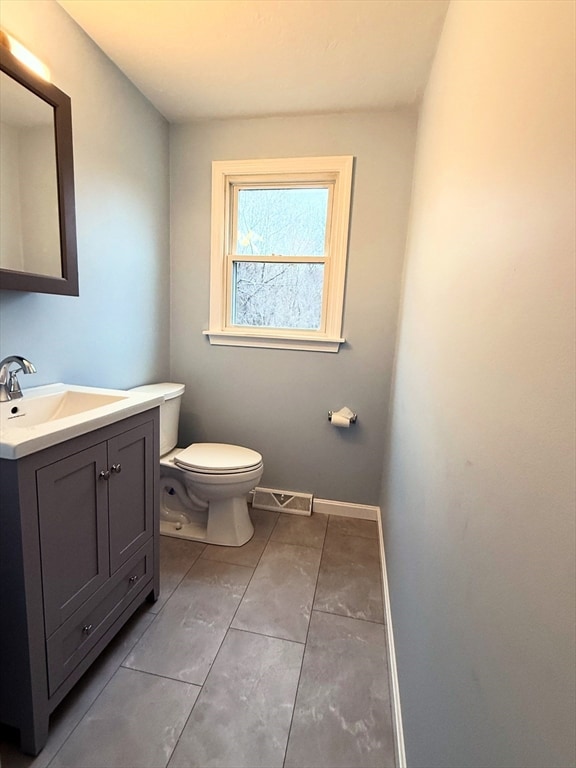 391 Caswell St unit 2, East Taunton, MA 02718 - photo 5