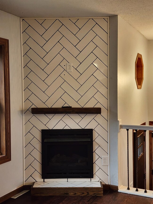 21812 Fleming Ave, Tomah, WI 54660 - photo 7