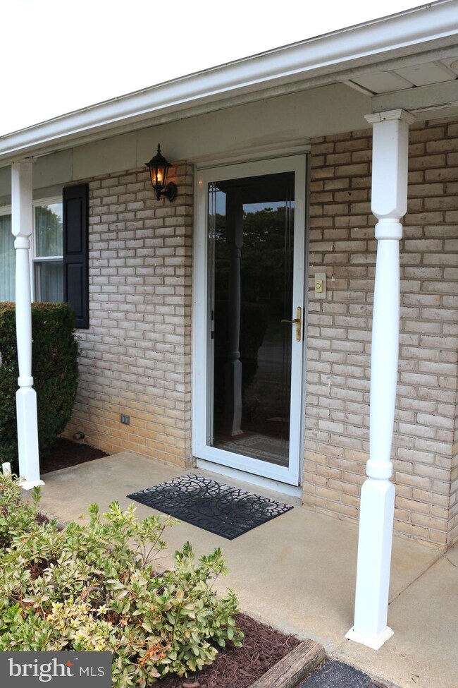 1532 Crest View Ave, Hagerstown, MD 21740 - photo 5