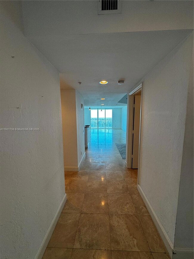 Biscayne Landing unit 1504, North Miami, FL 33181 - photo 6