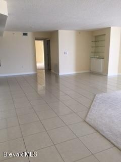 2875 A1A living:dining.jpg