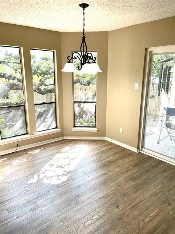 106 Valley Cir, Weatherford, TX 76086 - photo 6