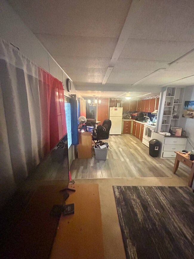 8 Idle Ln, Bradenton, FL 34208 - photo 5