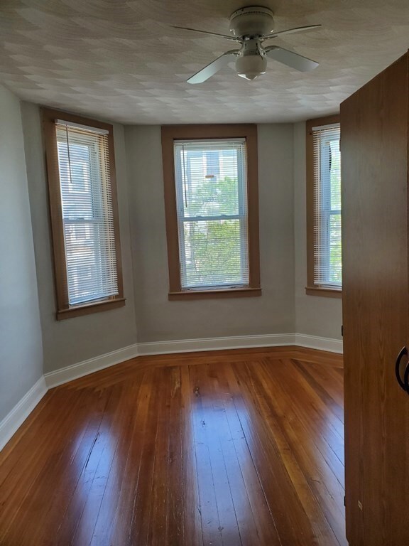 83 Central Ave, Chelsea, MA 02150 - photo 2