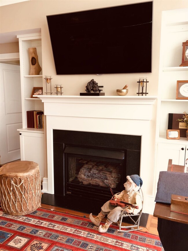 51 Islington St unit 304, Portsmouth, NH 03801 - photo 3