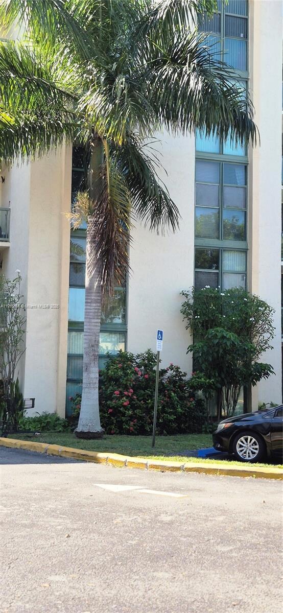 Coral Towers Condos unit 402, Miami, FL 33175 - photo 7