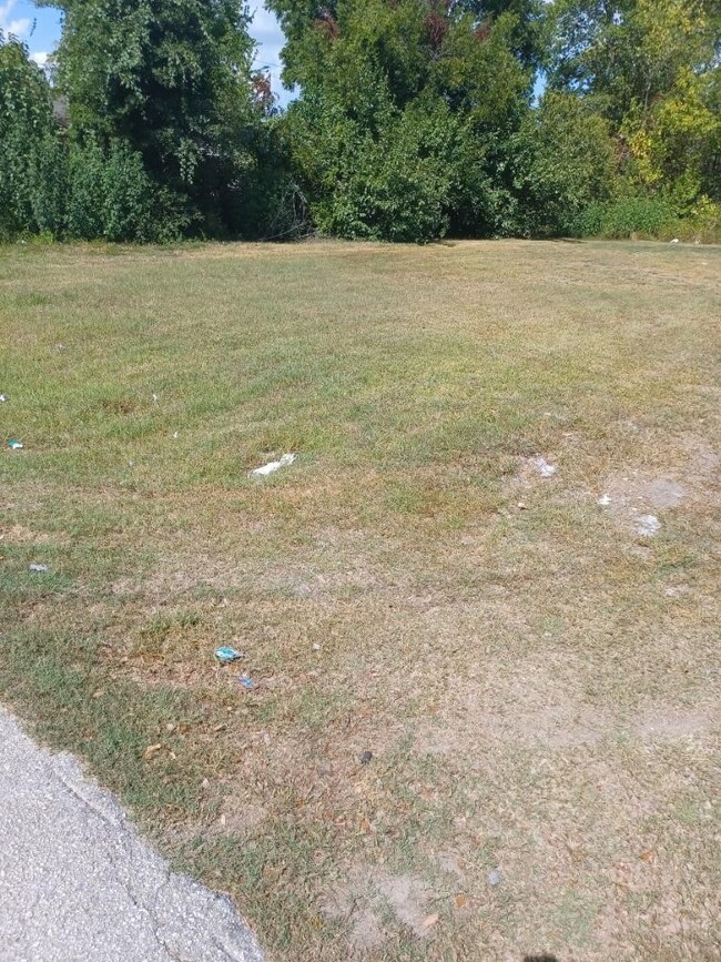 00 Dyer St, Houston, TX 77088 - photo 4