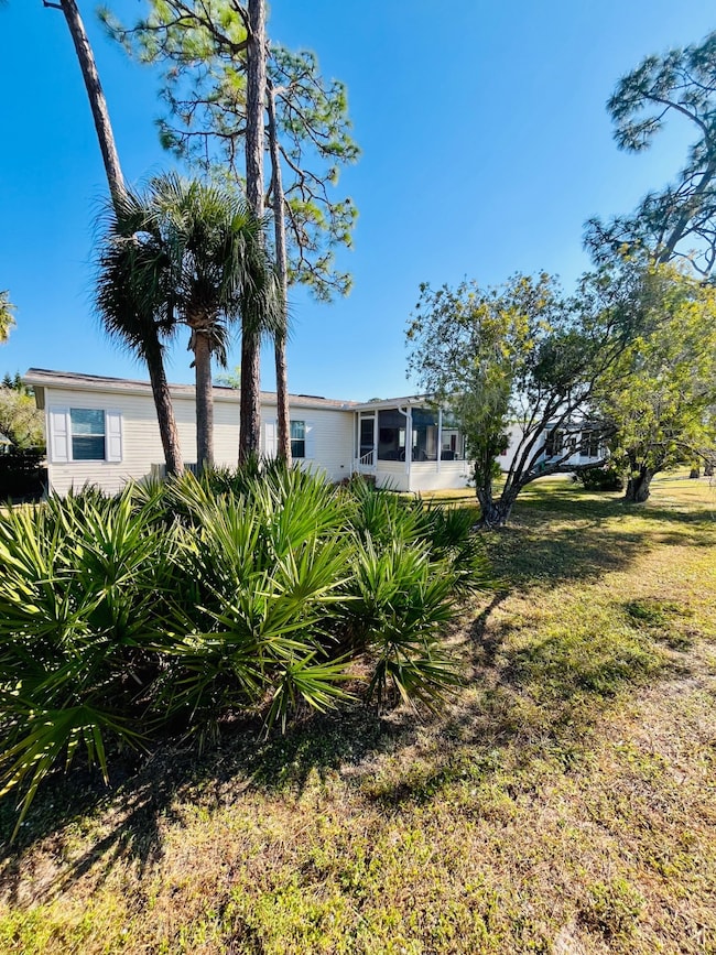 19447 Ravines Ct unit 36-J, North Fort Myers, FL 33903 - photo 2
