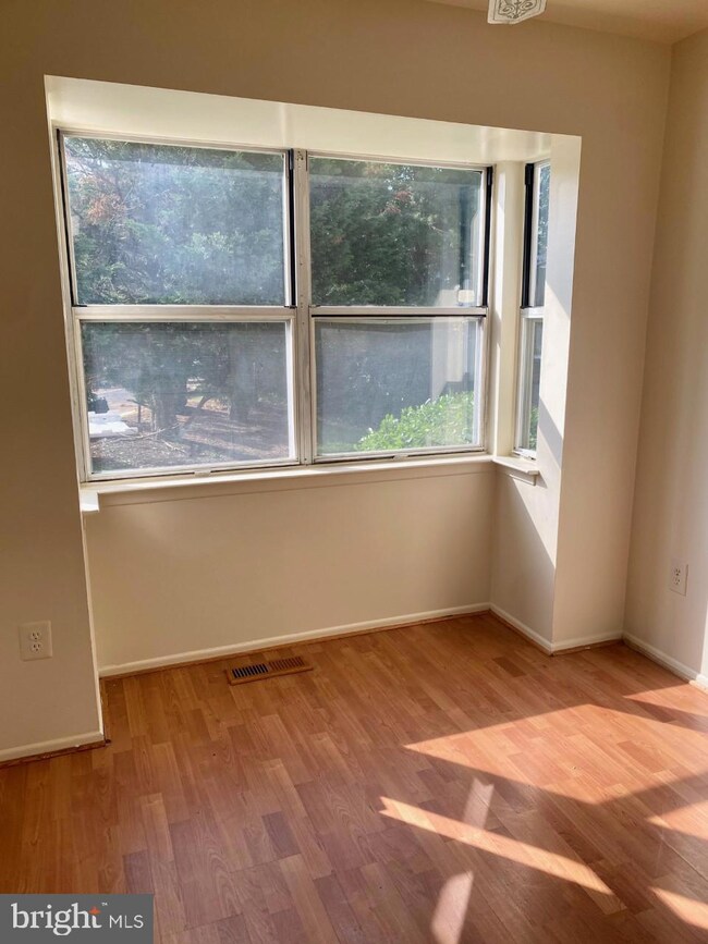 7022 Palamar Turn, Lanham, MD 20706 - photo 5