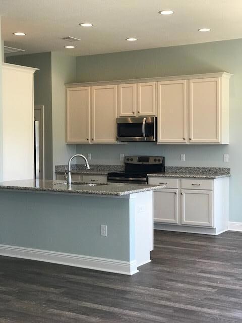 Sample kitchen 2