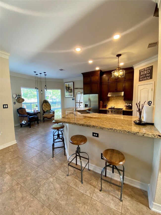 20214 Stone Lake Cir, Tomball, TX 77377 - photo 5