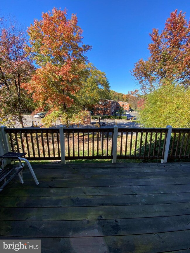 6063 64th Ave, Riverdale, MD 20737 - photo 6