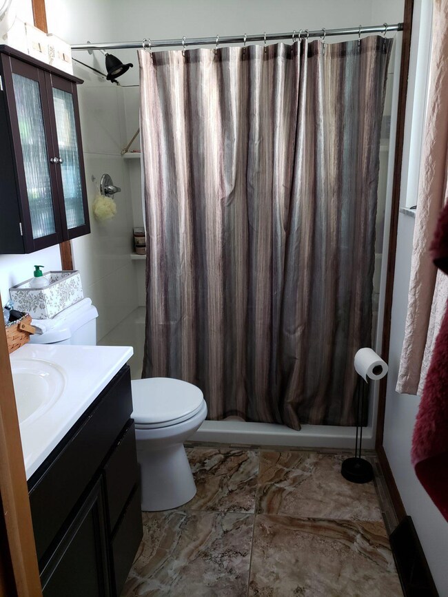 5577 Cherrywood Rd, Columbus, OH 43229 - photo 4