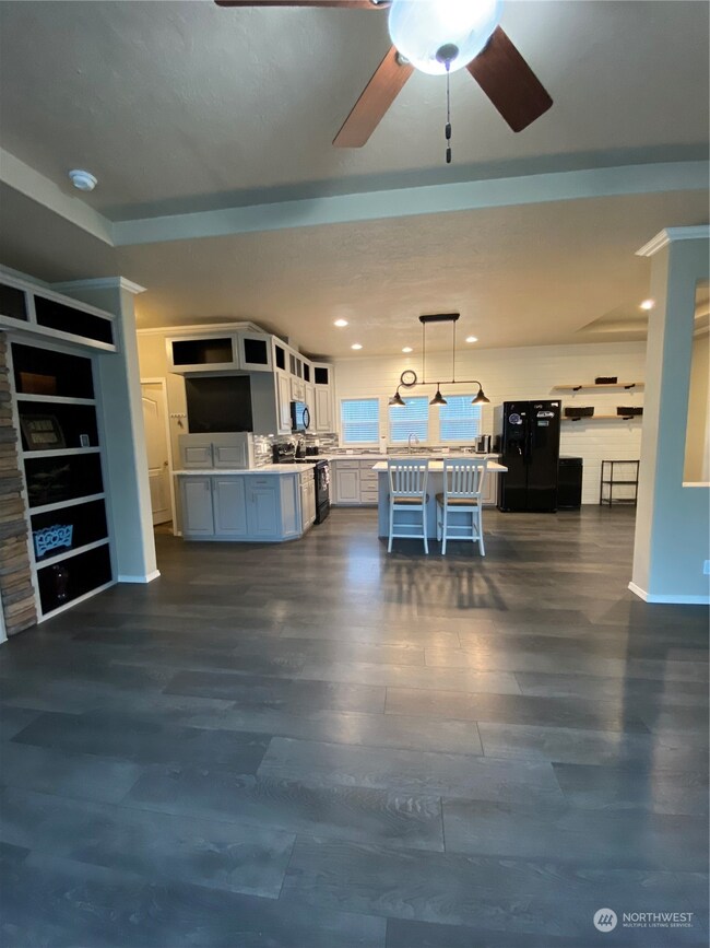 15705 240th St E, Graham, WA 98338 - photo 5