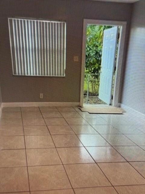 unlisted-address, Hollywood, FL 33024 - photo 2