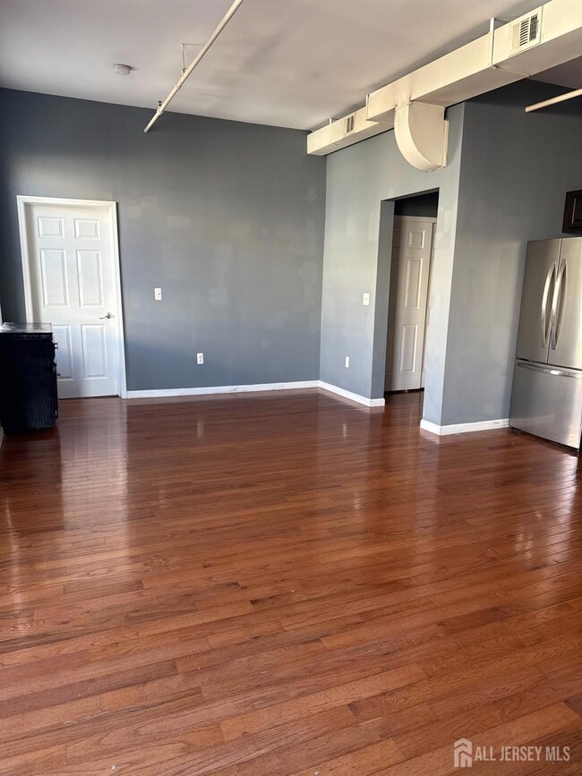 7 Division St, Somerville, NJ 08876 - photo 2