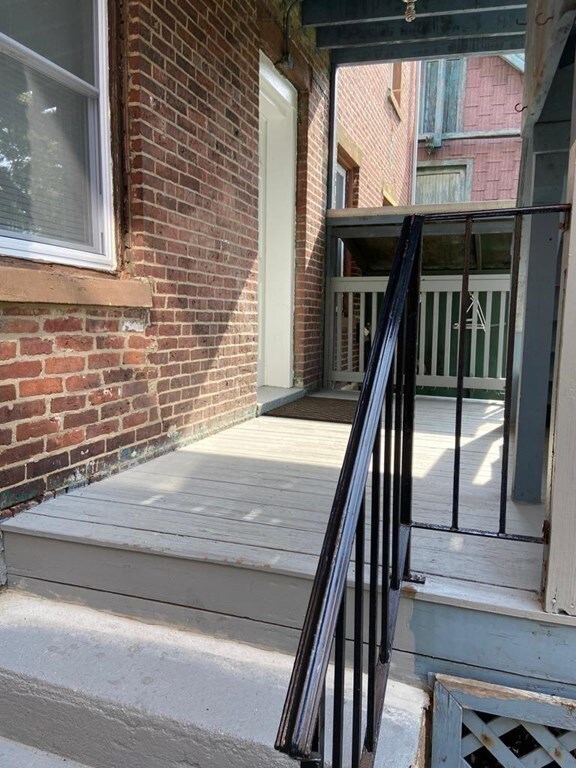 21 Juniper St unit 2, Roxbury, MA 02119 - photo 2