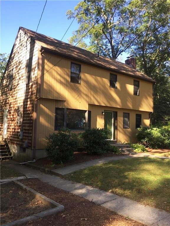 131 Greenwood Dr, Wakefield, RI 02879 - photo 2