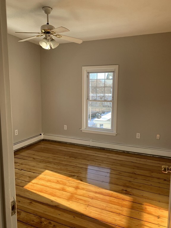 33 Bennett St, Wakefield, MA 01880 - photo 5