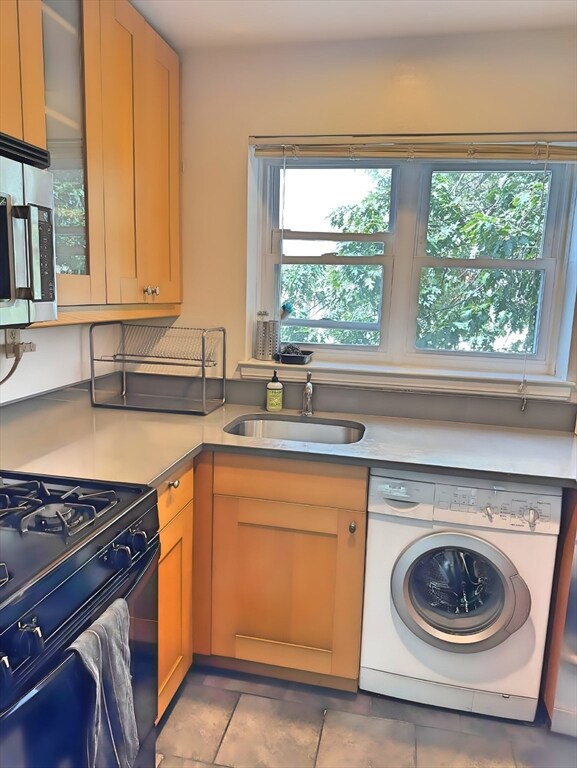 19 Alton Ct unit 3, Brookline, MA 02446 - photo 4