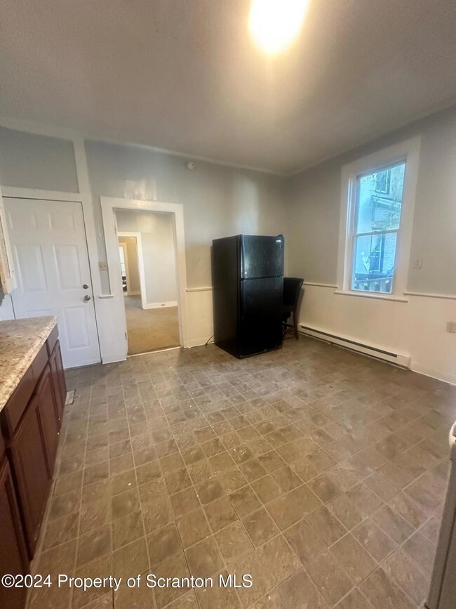813 Pittston Ave unit 1L, Scranton, PA 18505 - photo 4