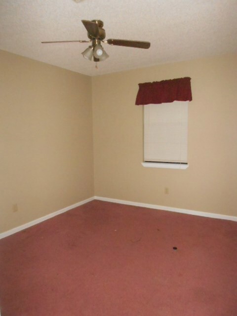 7441 Bowens Mill Rd unit 1, Douglas, GA 31533 - photo 4
