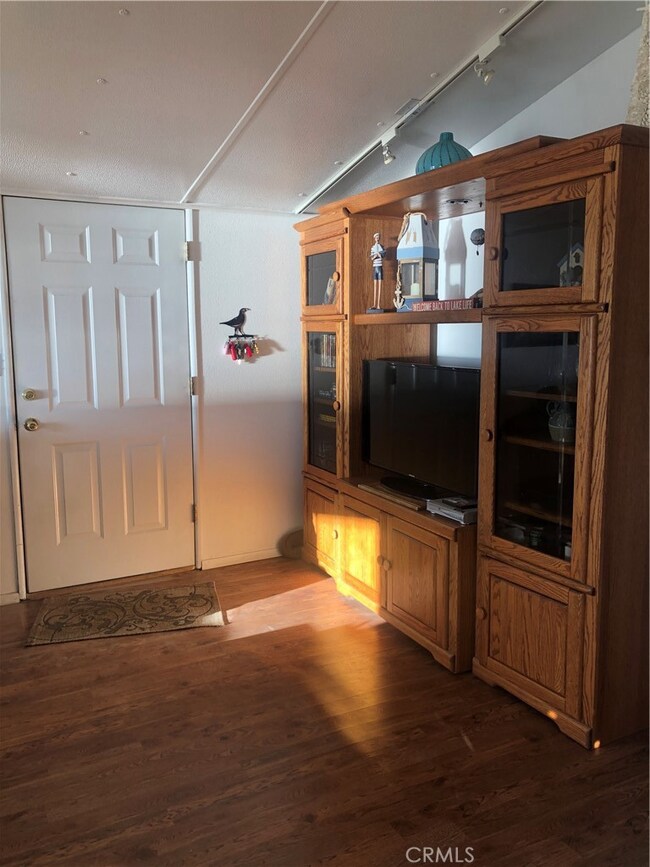 104 Thunderhead 1 Havasu Lake Ca 92363 Ln, Needles, CA 92363 - photo 6