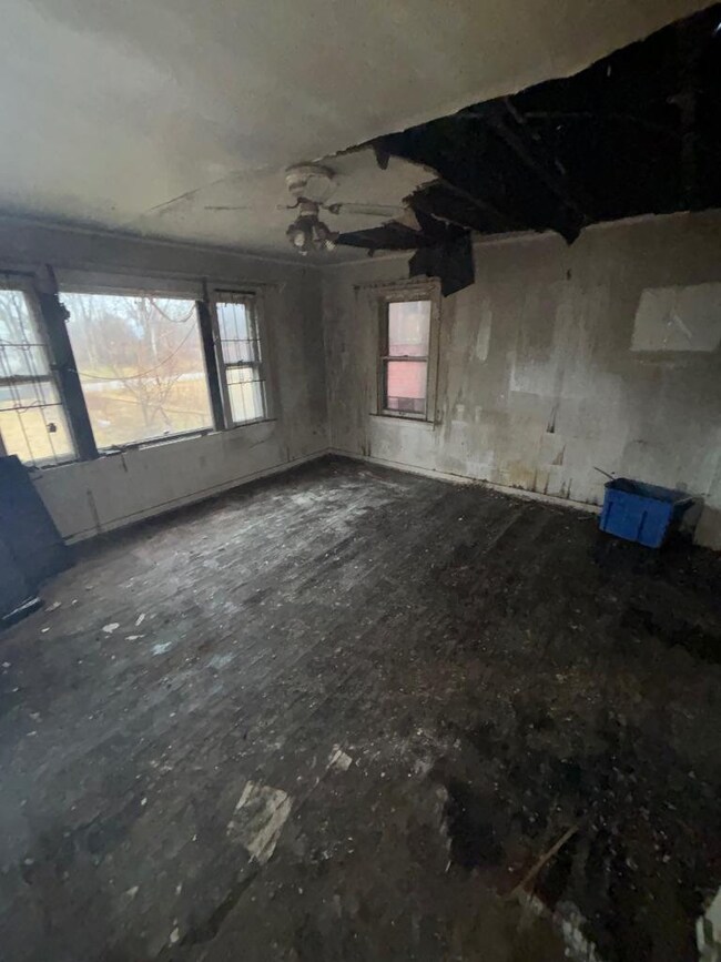 1532 Jackson St, Gary, IN 46407 - photo 3