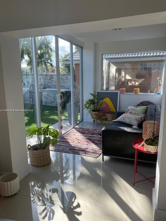 5261 SW 154th Place, Miami, FL 33185 - photo 3