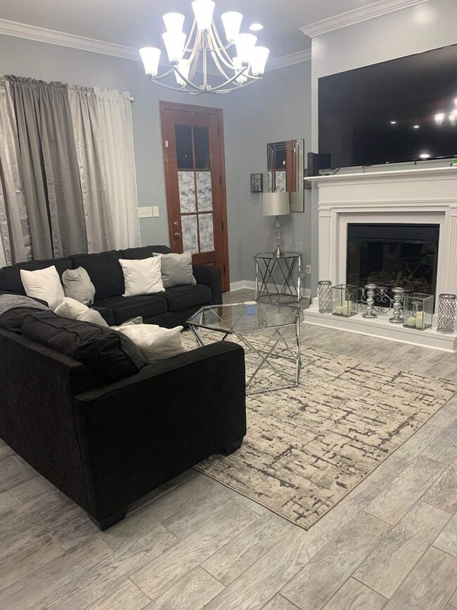 319 S Railroad Ave, Tylertown, MS 39667 - photo 5